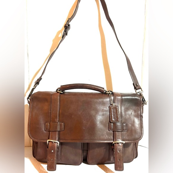 Coach unisex vintage  briefcase,shoulder Brown distressed Leather Messenger Bag - Picture 1 of 12